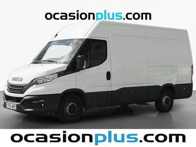 Usado Iveco Daily 156 CV (114 kW) 2023 Blanco Familiar