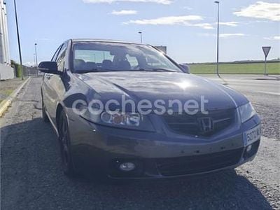 Gris / plata Usado 2004 Honda Accord Executive Berlina | 6500 € (Super precio)