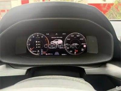 Usado Cupra Leon VZ 245 CV (180 kW) 2023 Gris / plata Berlina