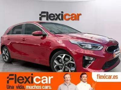 Usado Kia Ceed 136 CV (100 kW) 2021 Rojo Utilitario