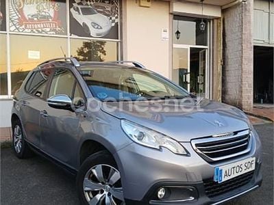 Usado Peugeot 2008 Style 110 CV (80 kW) 2016 Gris / plata SUV