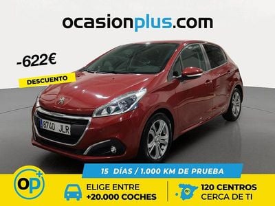 Usado Peugeot 208 Active 82 CV (60 kW) 2016 Rojo Utilitario