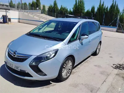 Usado Opel Zafira Tourer Selective 136 CV (100 kW) 2016 Gris / plata Monovolumen