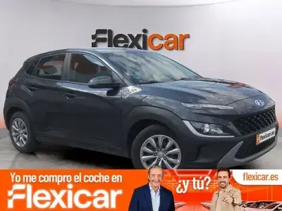 Usado Hyundai Kona 120 CV (88 kW) 2021 Gris SUV