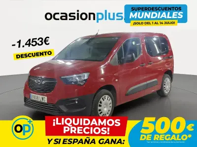 Usado Opel Combo Edition 131 CV (96 kW) 2022 Rojo Monovolumen