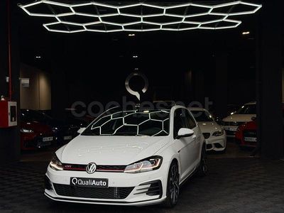 Używany VW Golf VIII GTI 245 KM (180 kW) 2020 Szary Sedan/Limuzyna