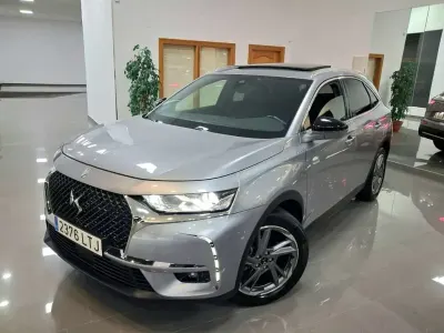 Usado DS Automobiles DS7 Crossback Bastille Plus 129 CV (94 kW) 2021 Plateado SUV