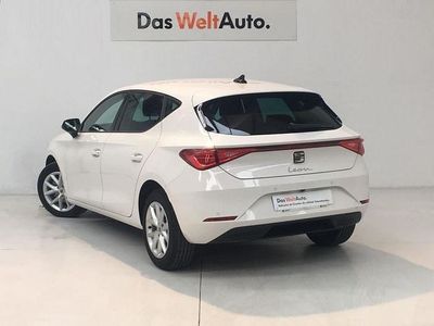Blanco Usado 2025 Seat Leon Style | 22.995 € (Precio justo)