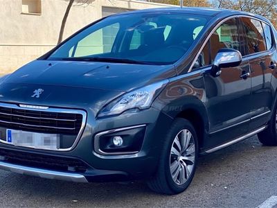Usado Peugeot 3008 Style 120 CV (88 kW) 2016 Gris SUV