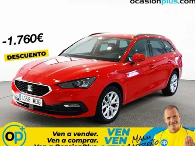 Usado Seat Leon ST Style 110 CV (80 kW) 2023 Rojo Familiar