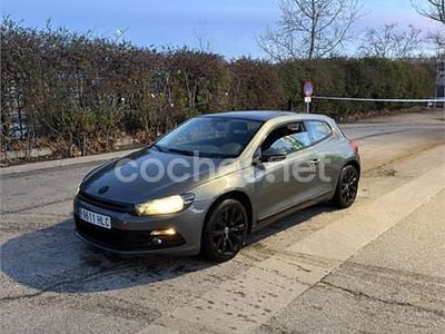 Usado VW Scirocco 122 CV (89 kW) 2012 Gris / plata Coupe
