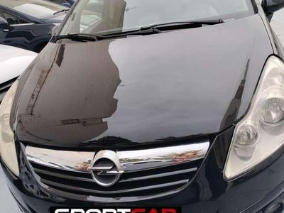 Negro Usado 2008 Opel Corsa Utilitario | 5900 €