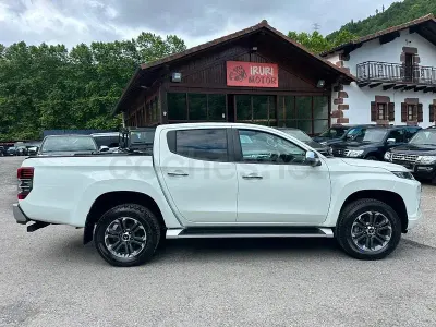 Usado Mitsubishi L200 Motion 150 CV (110 kW) 2020 Blanco Pickup/Camioneta