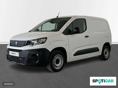 Blanco Usado 2023 Peugeot Partner Monovolumen | 18.000 € (Un poco caro)
