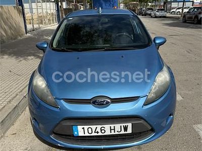 Azul Usado 2012 Ford Fiesta Titanium Berlina | 5500 €