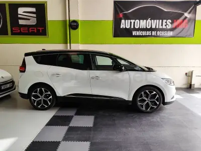 Usado Renault Grand Scénic IV Zen 150 CV (110 kW) 2020 Blanco Monovolumen