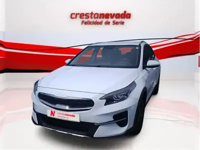 Usado Kia XCeed 120 CV (88 kW) 2022 Blanco SUV
