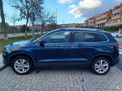 Azul Usado 2022 Skoda Karoq Ambition SUV | 22.500 € (Precio justo)