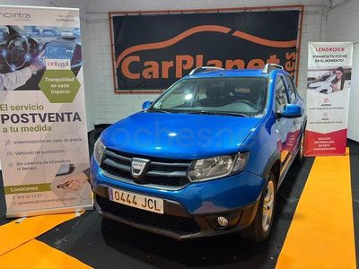 Usado Dacia Sandero Stepway 90 CV (66 kW) 2015 Azul Berlina