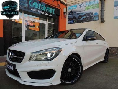 Blanco Usado 2015 Mercedes CLA250 Shooting Brake AMG line Familiar | 20.900 €