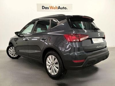 Gris Usado 2025 Seat Arona Style SUV | 18.400 € (Precio justo)