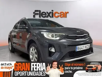 Usado Kia Stonic 120 HP (88 kW) 2017 Cinzento SUV