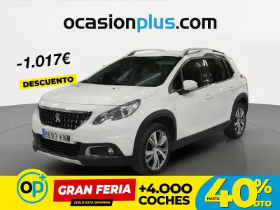 Usado Peugeot 2008 Allure 110 CV (80 kW) 2018 Blanco SUV