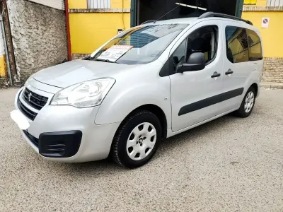 Usado Peugeot TePee 100 CV (73 kW) 2018 Gris
