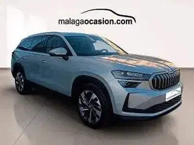 Usado Skoda Kodiaq 204 CV (150 kW) 2025 Plata SUV