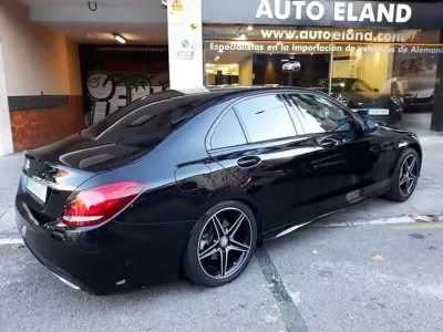 Usado Mercedes C200 AMG 184 CV (135 kW) 2015 Negro Berlina