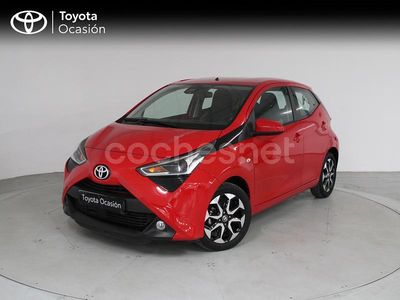 Rojo Usado 2019 Toyota Aygo X-play Utilitario | 11.690 € (Un poco caro)