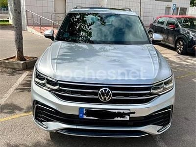 Usado VW Tiguan R-line 150 CV (110 kW) 2021 Gris / plata SUV