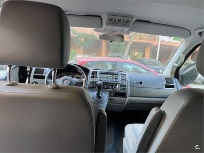 VW Caravelle