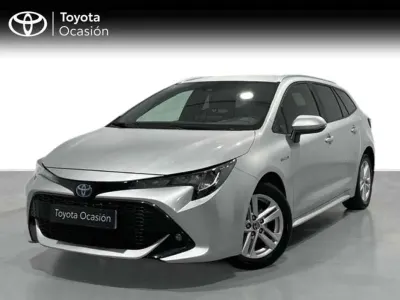 Usado Toyota Corolla Active 122 CV (89 kW) 2021 Gris Utilitario