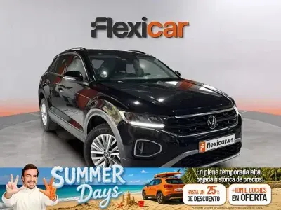 Usado VW T-Roc 110 CV (80 kW) 2023 Negro SUV