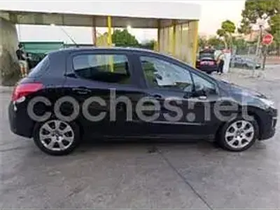 Usado Peugeot 308 Active 92 CV (67 kW) 2011 Negro Berlina