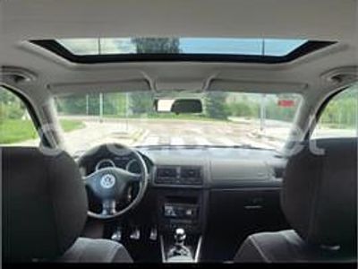 Usado VW Golf IV Advance 130 CV (95 kW) 2003 Beige Berlina