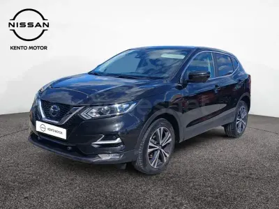 Usado Nissan Qashqai N-Connecta 140 CV (102 kW) 2020 Negro SUV