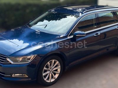 Azul Usado 2017 VW Passat Advance Familiar | 15.700 € (Caro)