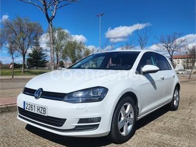 Blanco Usado 2014 VW Golf VII Advance Berlina | 8500 € (Precio justo)