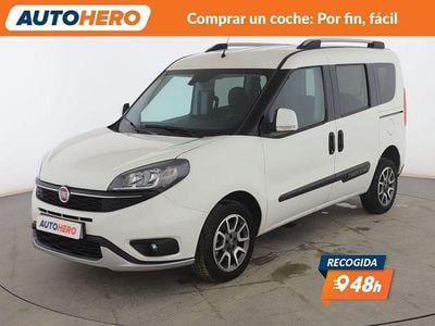 Usado Fiat Doblò Trekking 120 CV (88 kW) 2019 Blanco Monovolumen