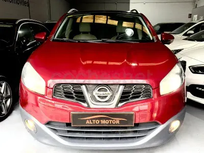 Begagnad Nissan Qashqai 360º 140 HK (102 kW) 2013 Röd SUV