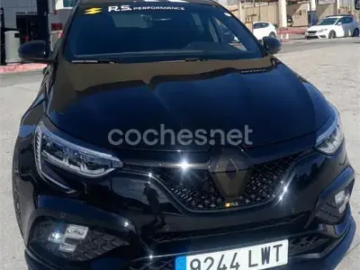 Usado Renault Mégane IV R.S. 300 CV (220 kW) 2022 Negro Berlina