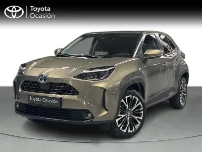 Usado Toyota Yaris Cross Style 116 CV (85 kW) 2022 Beige SUV