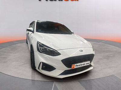 Usado Ford Focus Active 125 CV (91 kW) 2019 Blanco Berlina