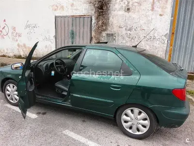 Usado Citroën Xsara Exclusive 110 CV (80 kW) 2002 Verde Berlina