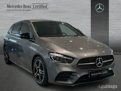 Usado Mercedes B200 150 CV (110 kW) 2025 Gris / plata Utilitario