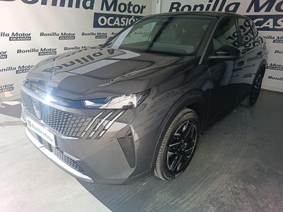 Usado Peugeot 3008 Allure 145 CV (106 kW) 2025 Gris SUV