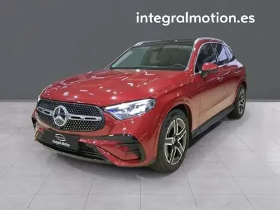 Usado Mercedes GLC200 204 CV (150 kW) 2025 Rojo SUV