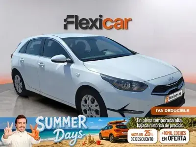 Usado Kia Ceed 136 CV (100 kW) 2023 Blanco Utilitario